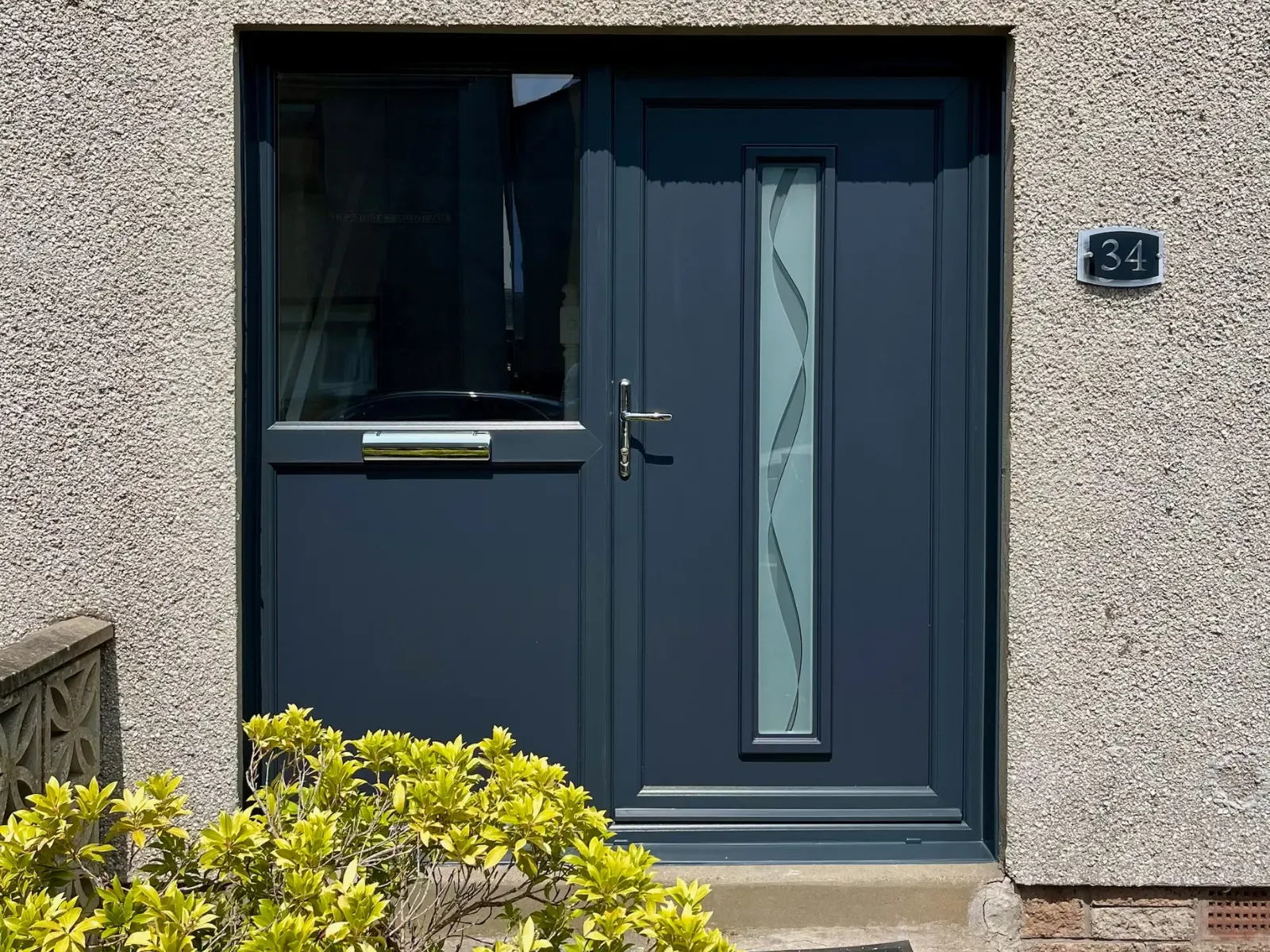 Anthracite grey composite front door, installed in Dundee