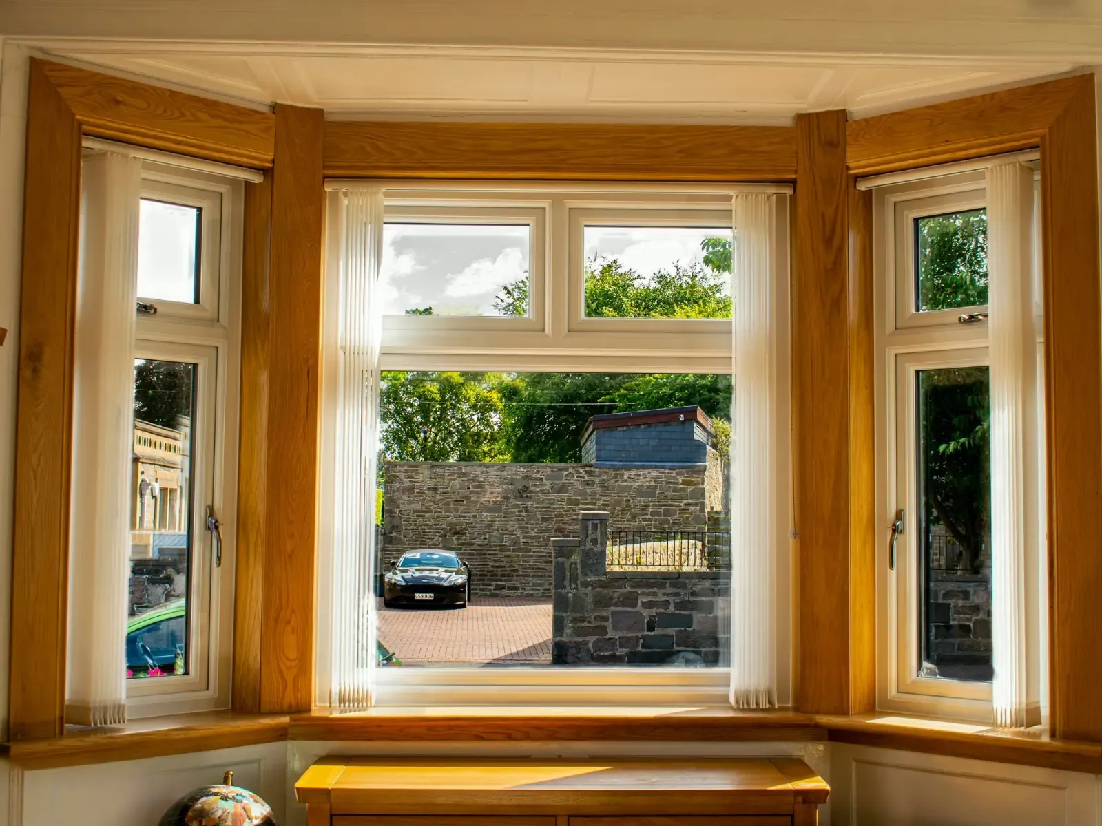 Curved projection window installation, Dundee